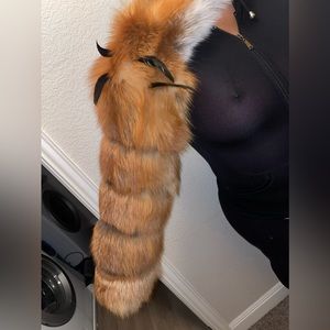 Fox fur sleeve